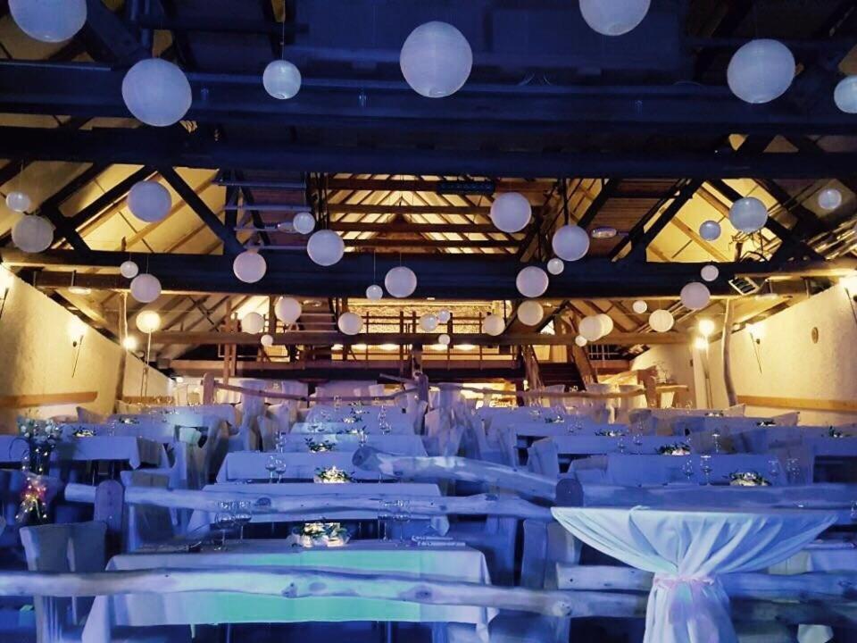 Dein Gutshof Hotel & Ferienwohnungen Гёрлиц Экстерьер фото