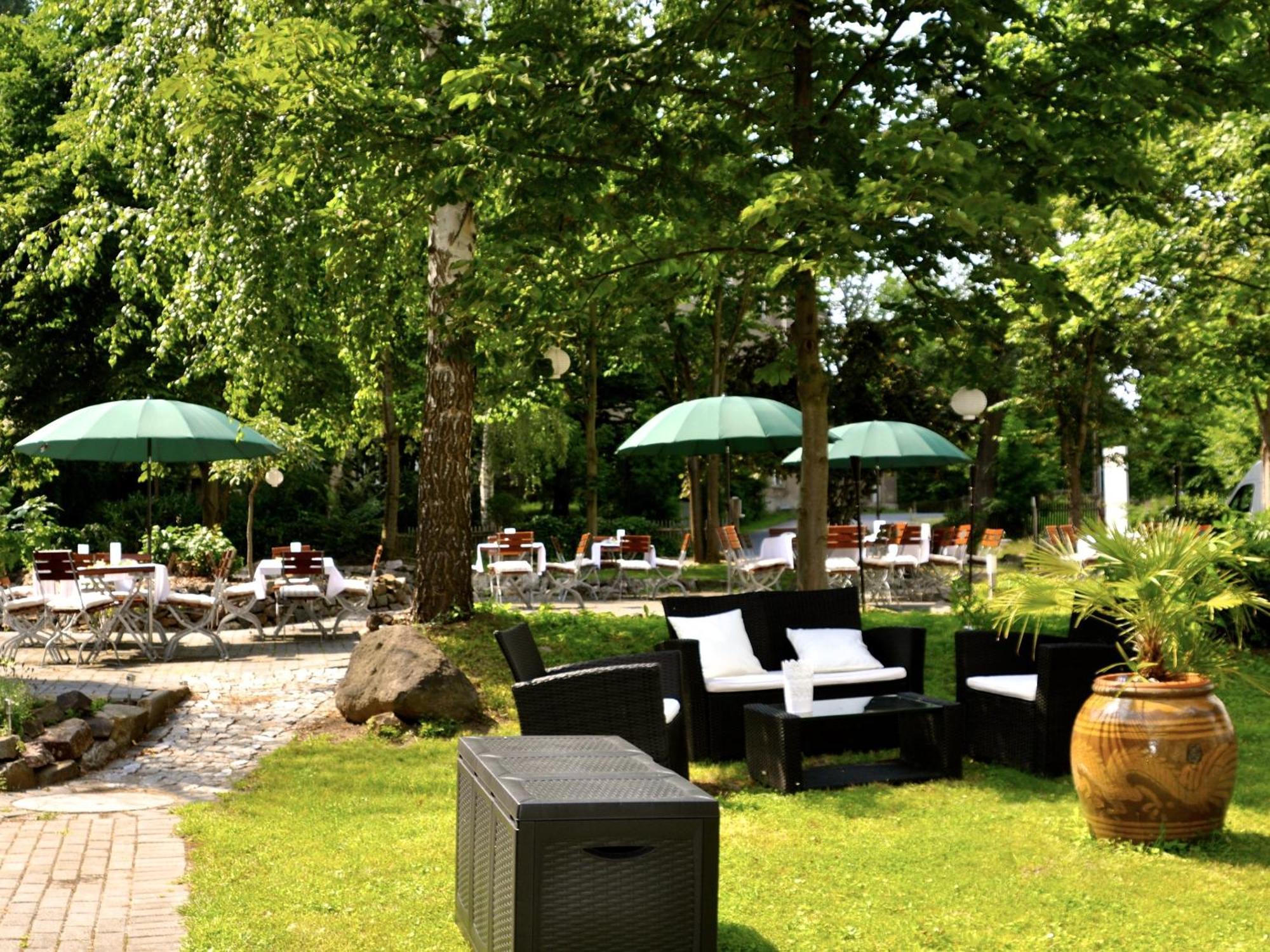 Dein Gutshof Hotel & Ferienwohnungen Гёрлиц Экстерьер фото