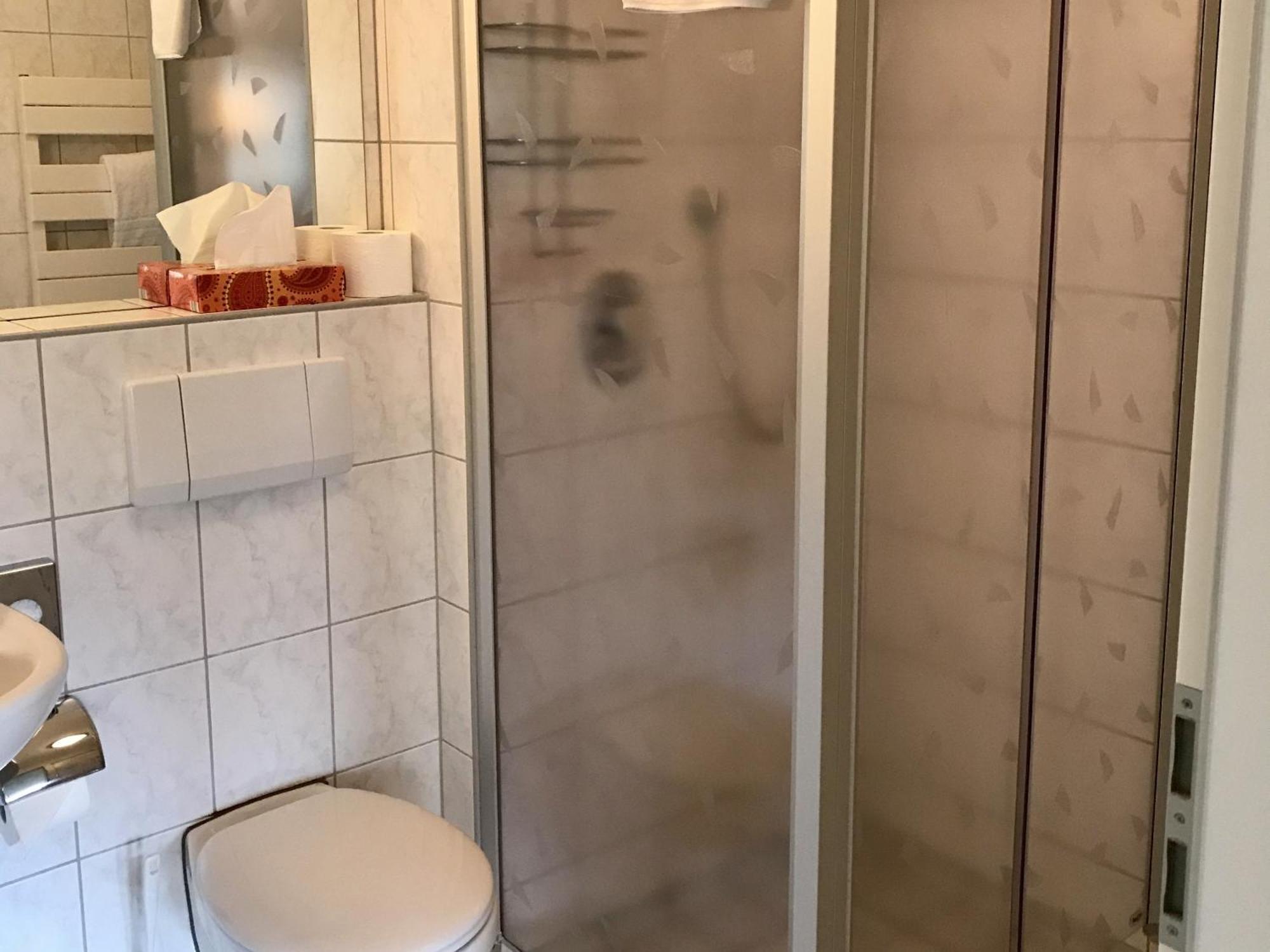 Dein Gutshof Hotel & Ferienwohnungen Гёрлиц Номер фото