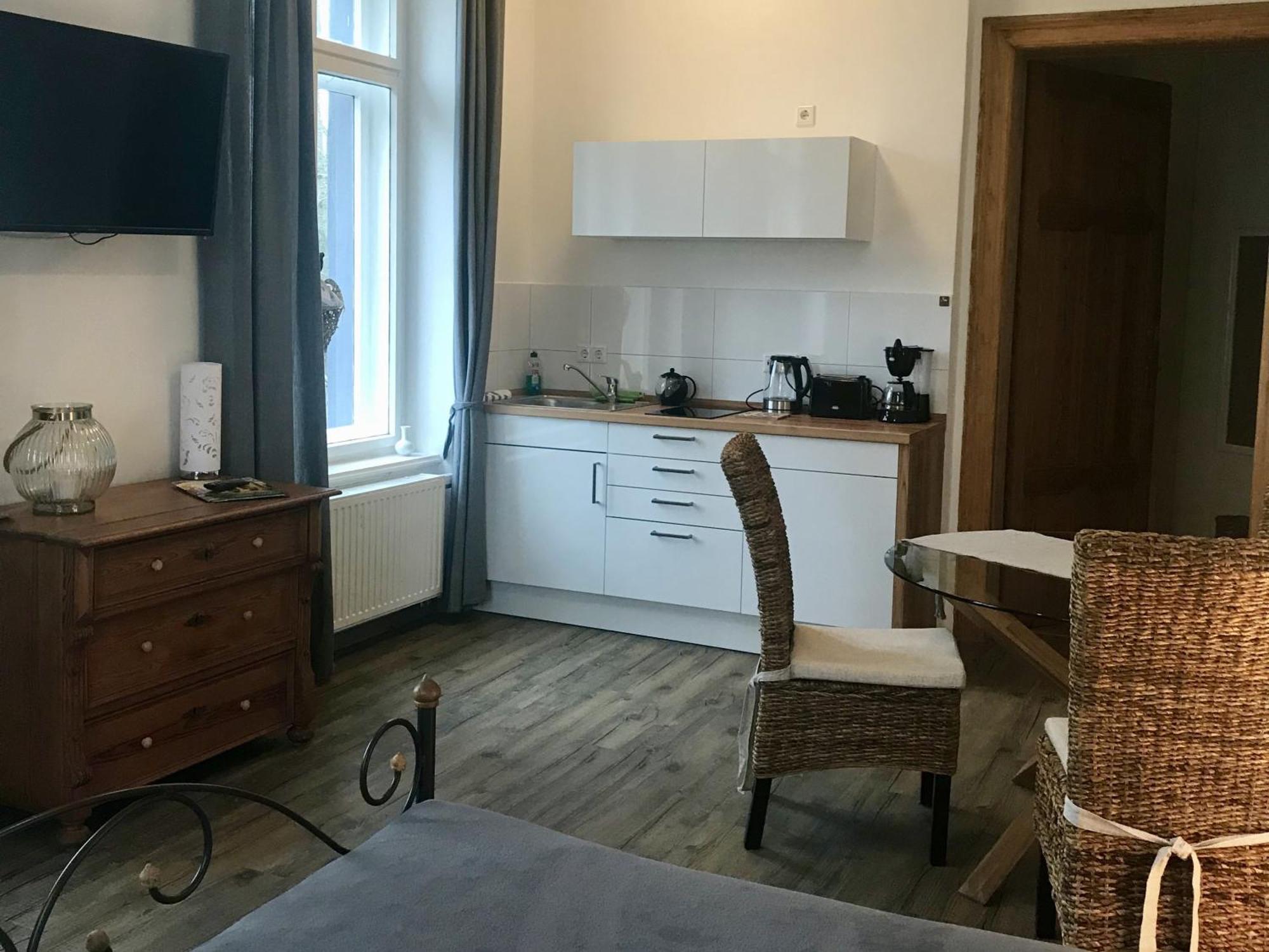 Dein Gutshof Hotel & Ferienwohnungen Гёрлиц Номер фото